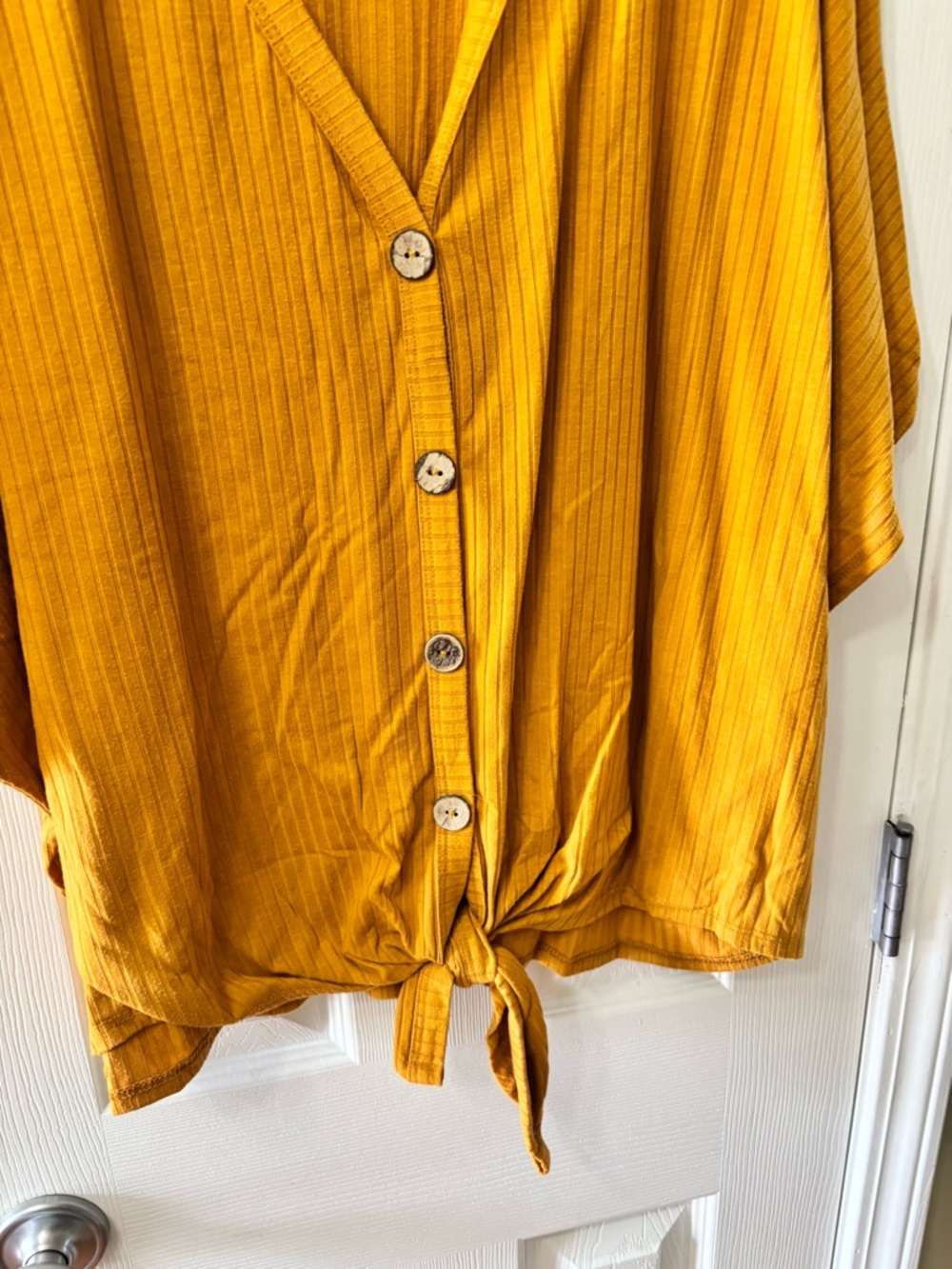 Free Kisses Plus Size 2X Women’s Mustard Yellow Tie-Front Button V-Neck Top - Picture 4 of 6